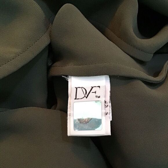 Diane Von Furstenberg DVF Agness Crepe Mini Dress Olive Gold Buttons Size 0 - Picture 5 of 6